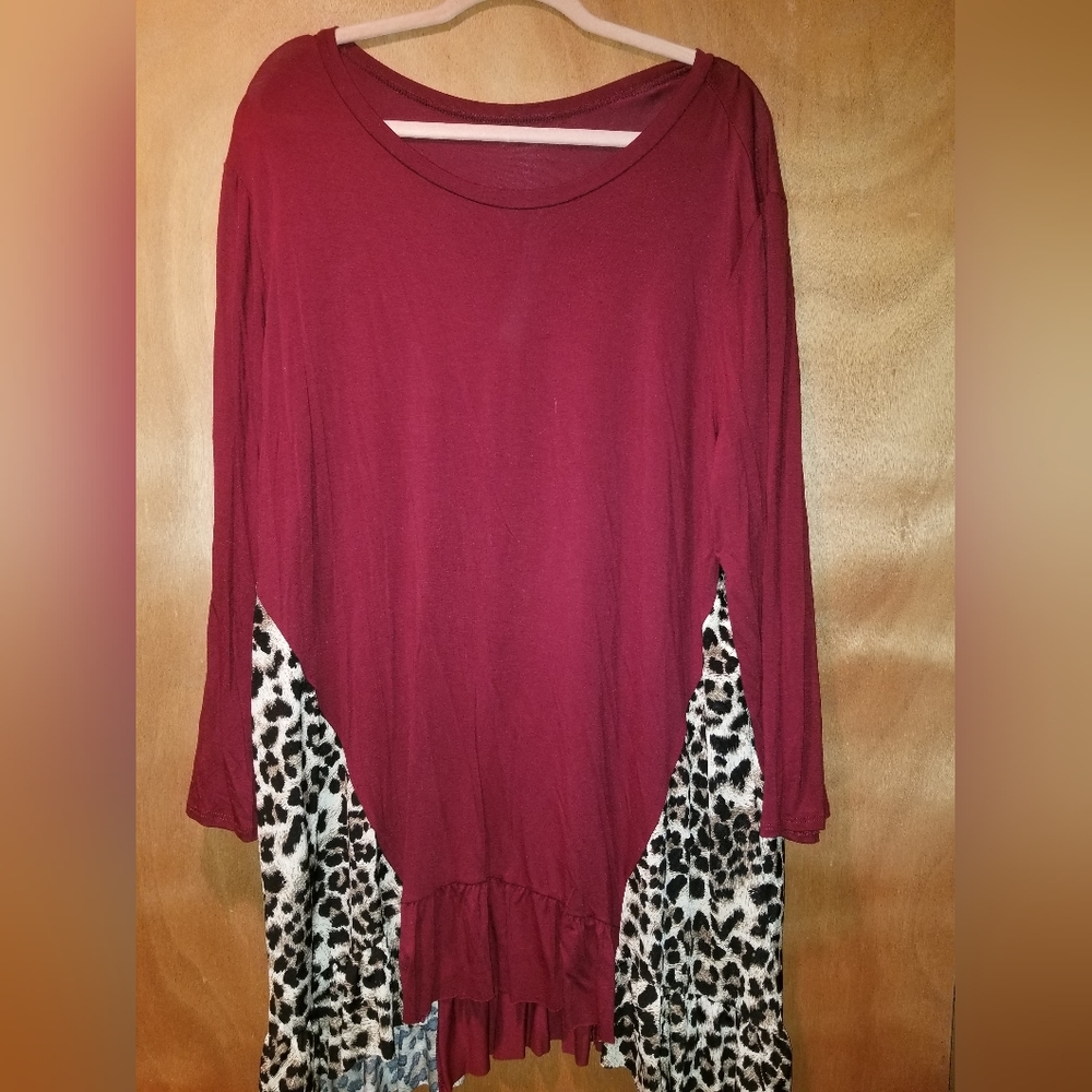 Red & Leopard top, 3x